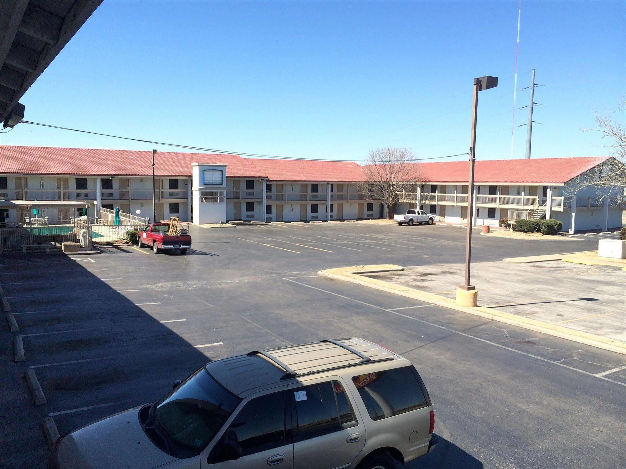 Hemp Inn Oklahoma City South Εξωτερικό φωτογραφία